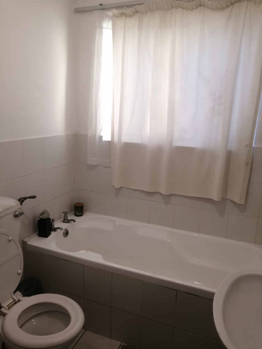 1 Bedroom Property for Sale in Bracken Heights Western Cape